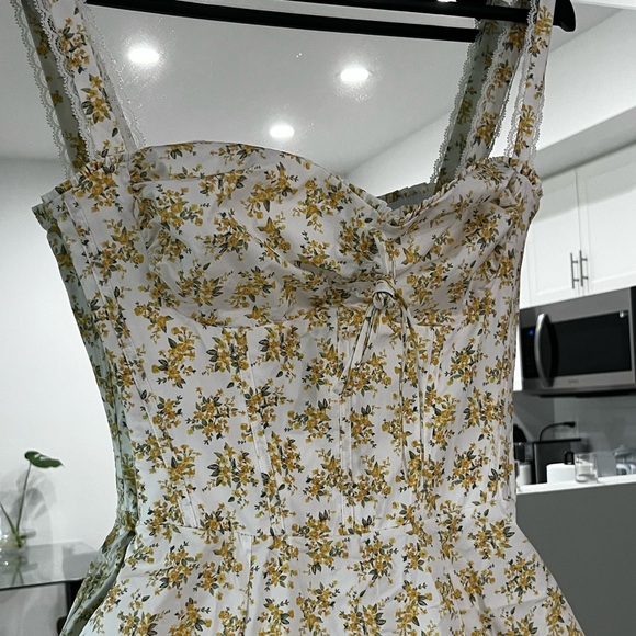 House of CB Rosalee Vintage Floral Print Cotton Bustier Midi Dress - Picture 9 of 9